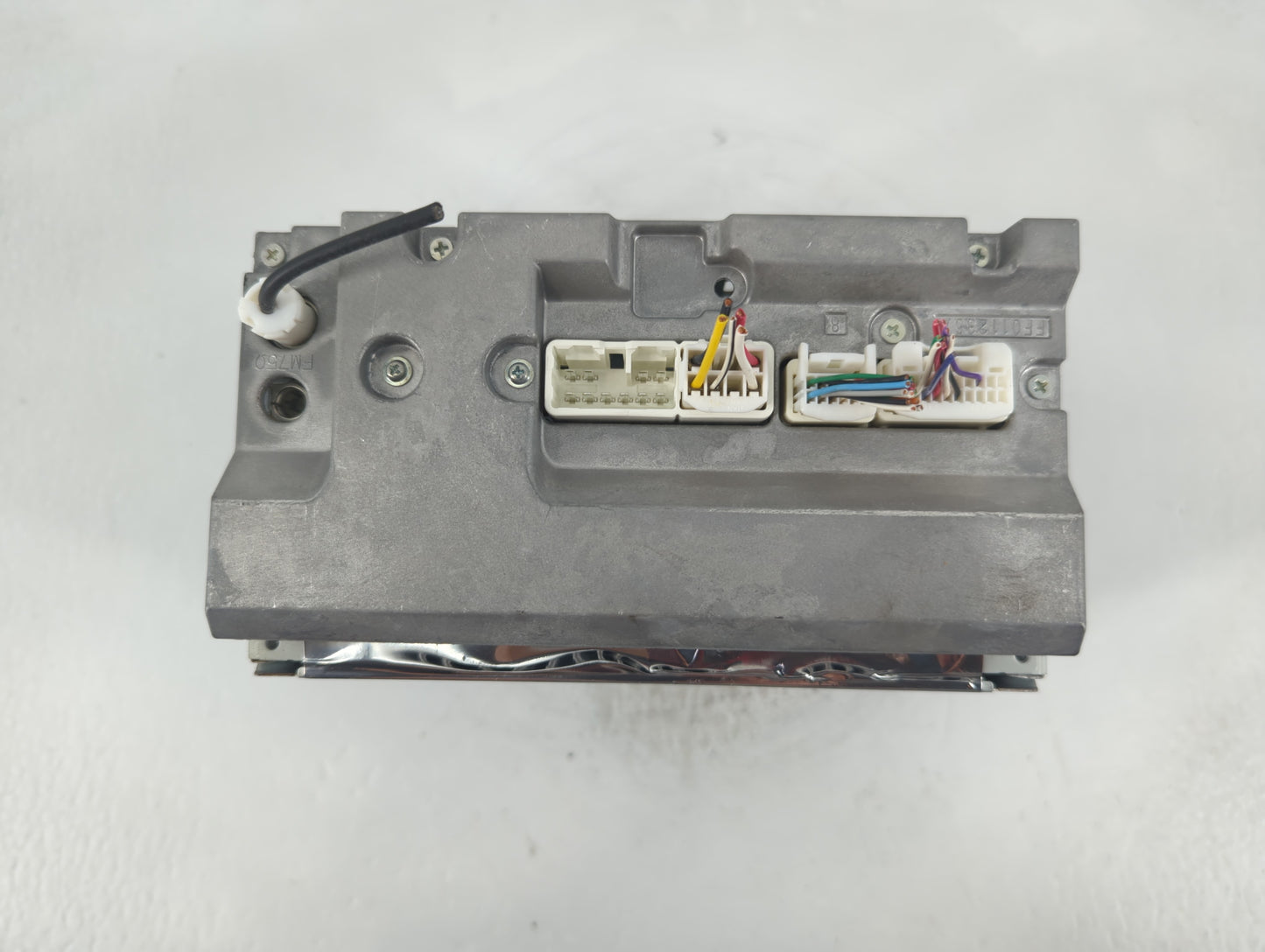2010-2011 Toyota Prius Radio AM FM Cd Player Receiver Replacement P/N:86120-47290 Fits Fits 2010 2011 OEM Used Auto Parts - 