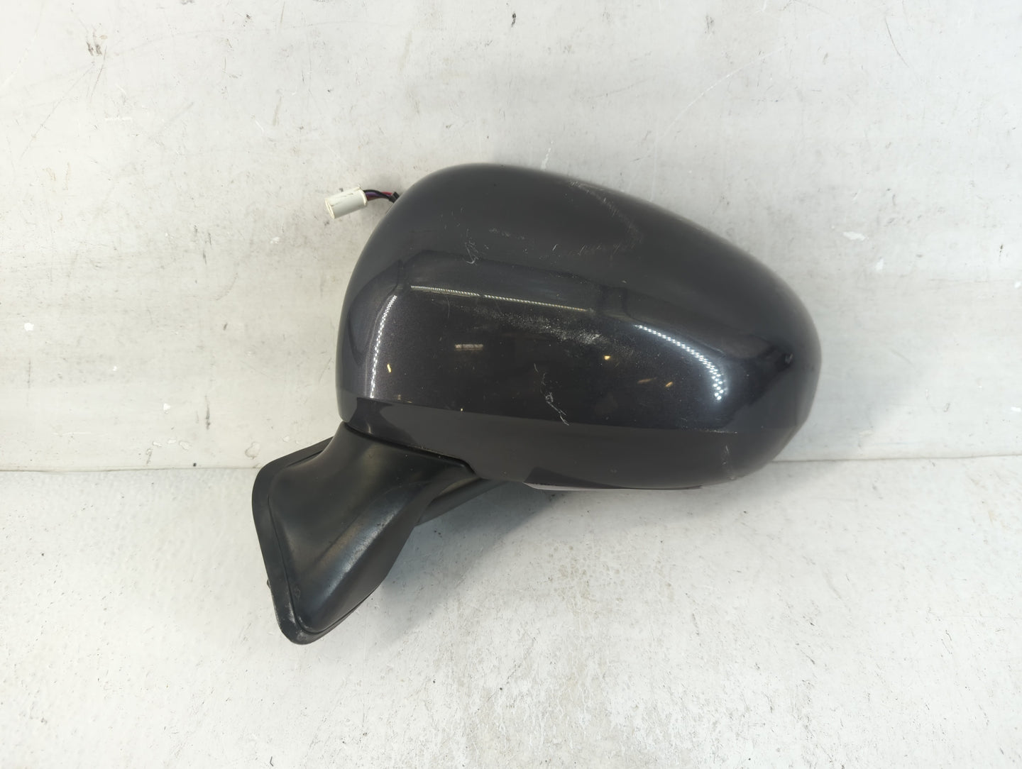 2010-2015 Toyota Prius Driver Left Side View Manual Door Mirror Black - Oemusedautoparts1.com