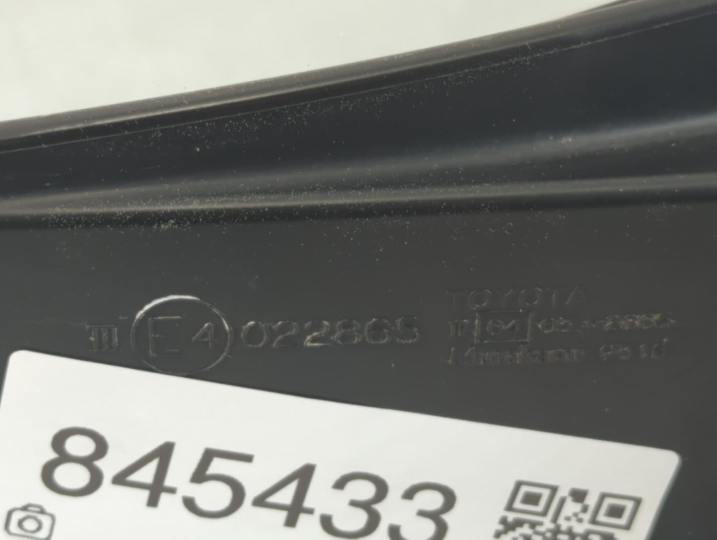 2010-2015 Toyota Prius Driver Left Side View Manual Door Mirror Black - Oemusedautoparts1.com