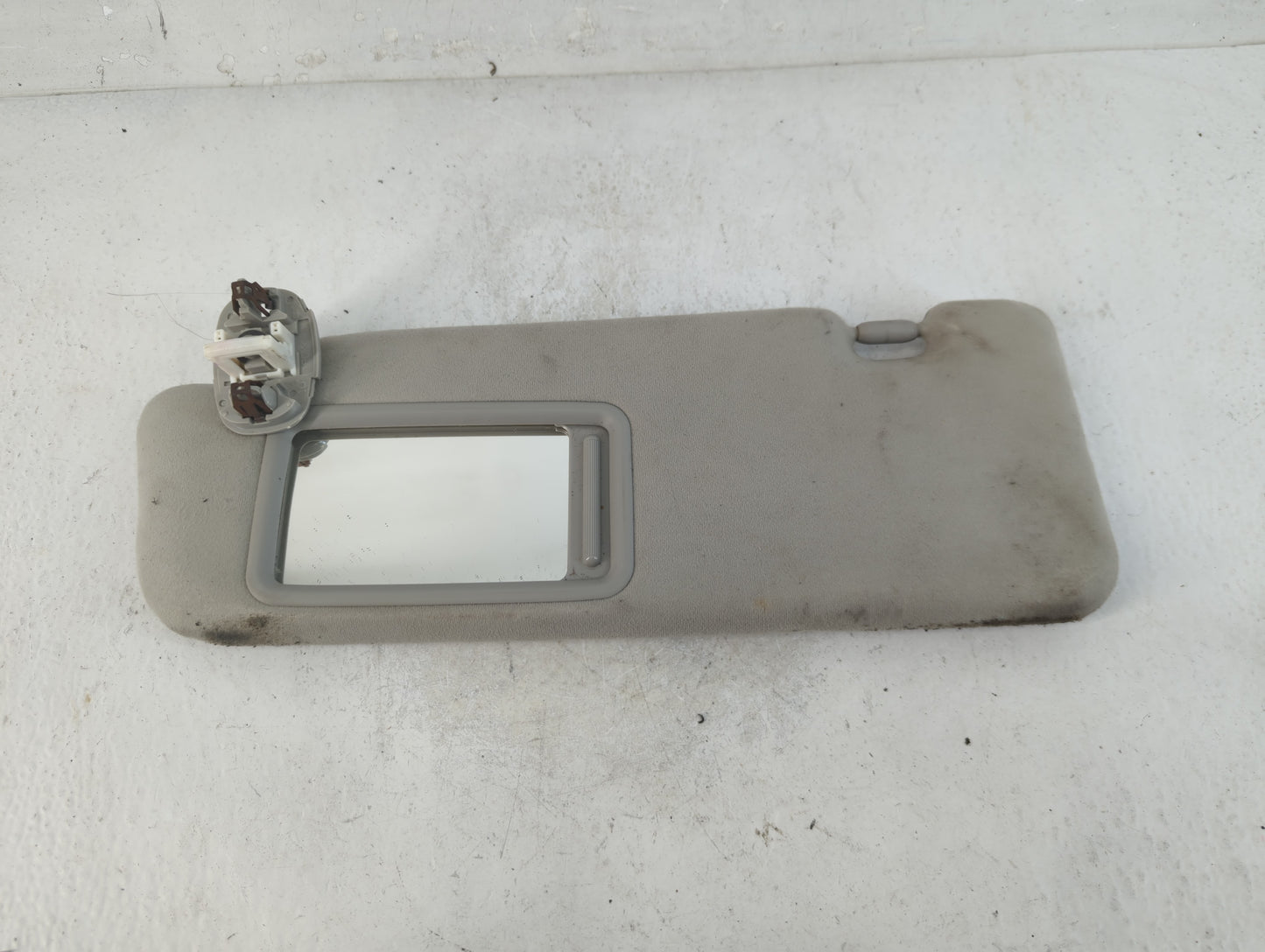 2010-2011 Toyota Prius Sun Visor Shade Replacement Driver Left Mirror Fits Fits 2010 2011 OEM Used Auto Parts - Oemusedautop