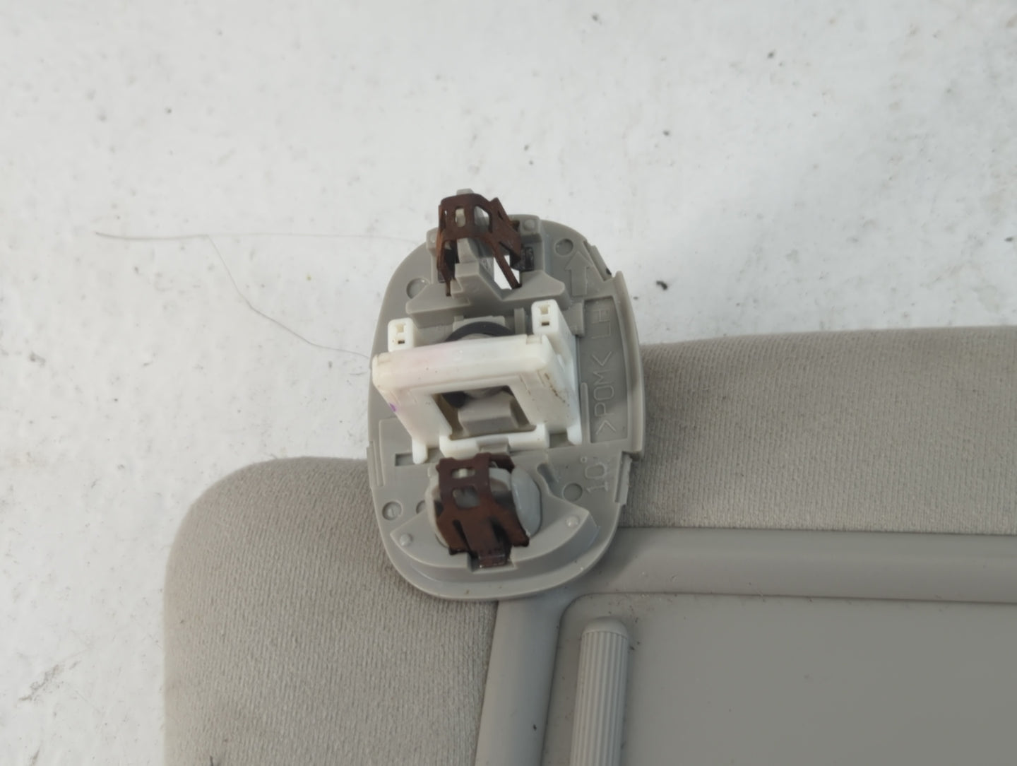 2010-2011 Toyota Prius Sun Visor Shade Replacement Driver Left Mirror Fits Fits 2010 2011 OEM Used Auto Parts - Oemusedautop