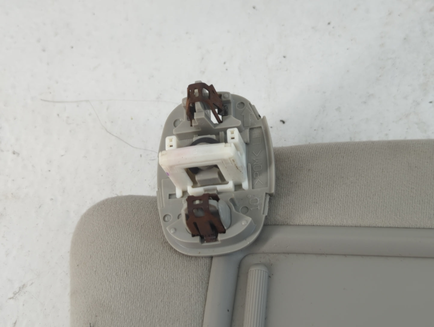 2010-2011 Toyota Prius Sun Visor Shade Replacement Driver Left Mirror Fits Fits 2010 2011 OEM Used Auto Parts - Oemusedautop