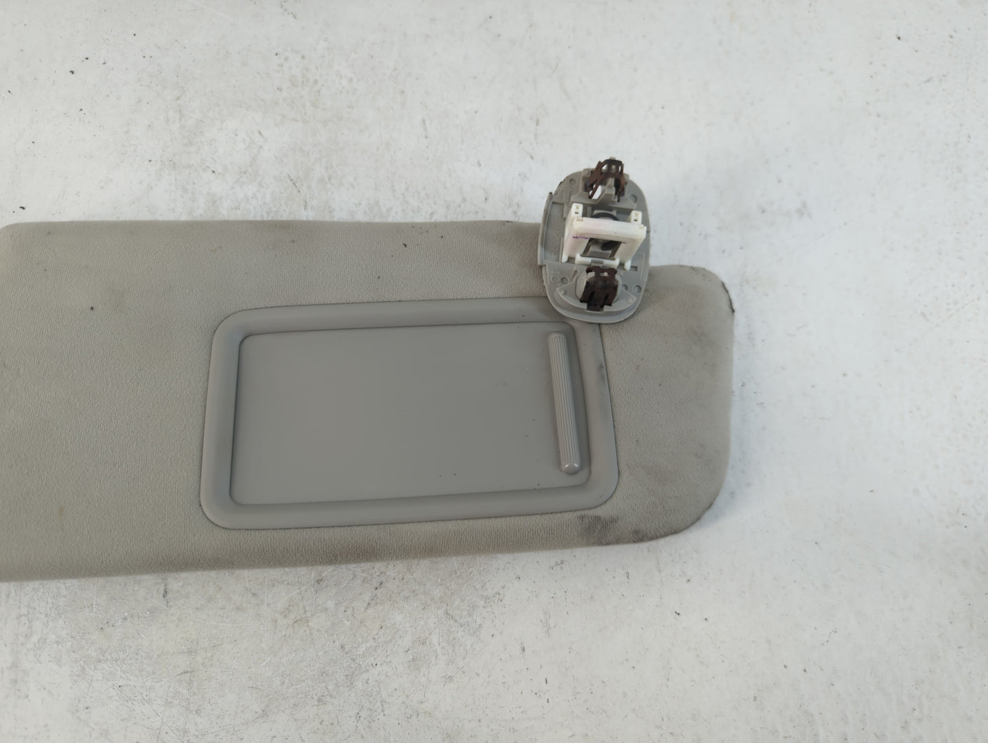 2010-2015 Toyota Prius Sun Visor Shade Replacement Passenger Right Mirror Fits Fits 2010 2011 2012 2013 2014 2015 OEM Used A