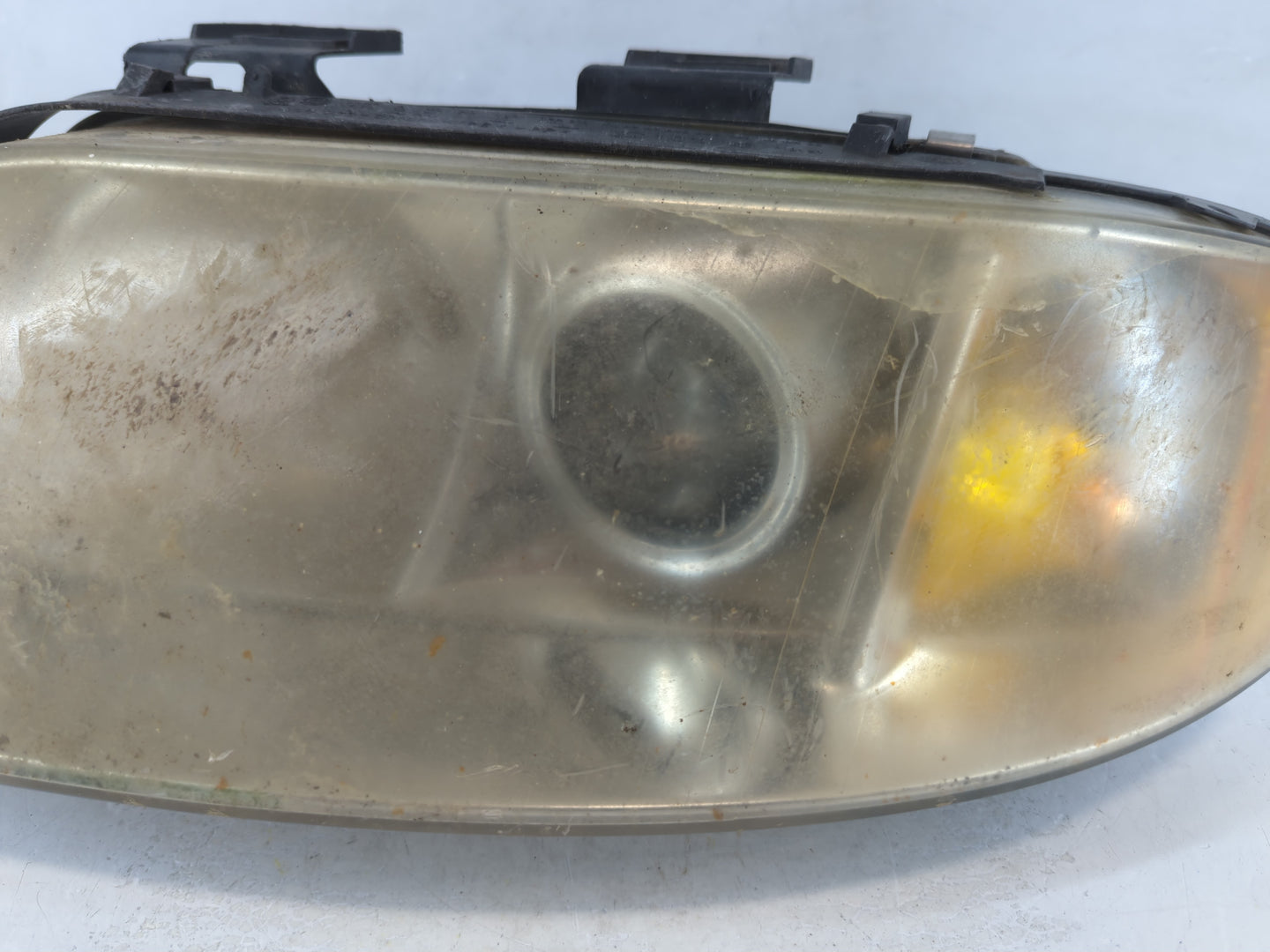 2010-2011 Toyota Prius Driver Left Oem Head Light Headlight Lamp - Oemusedautoparts1.com