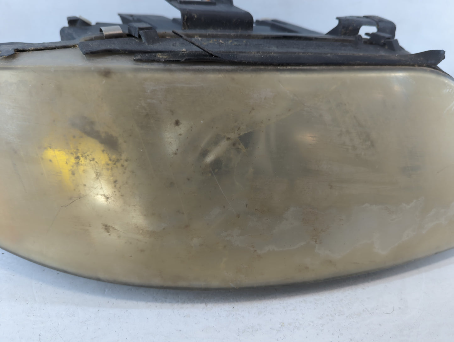 2010-2011 Toyota Prius Passenger Right Oem Head Light Headlight Lamp - Oemusedautoparts1.com