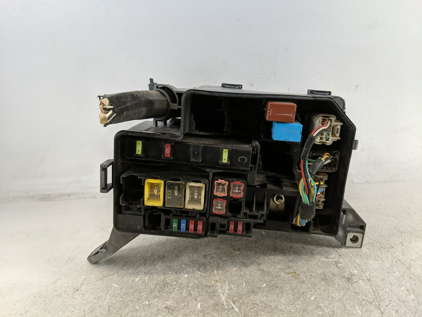 2006-2012 Toyota Rav4 Fusebox Fuse Box Panel Relay Module P/N:82641-47020 Fits Fits 2006 2007 2008 2009 2010 2011 2012 OEM U