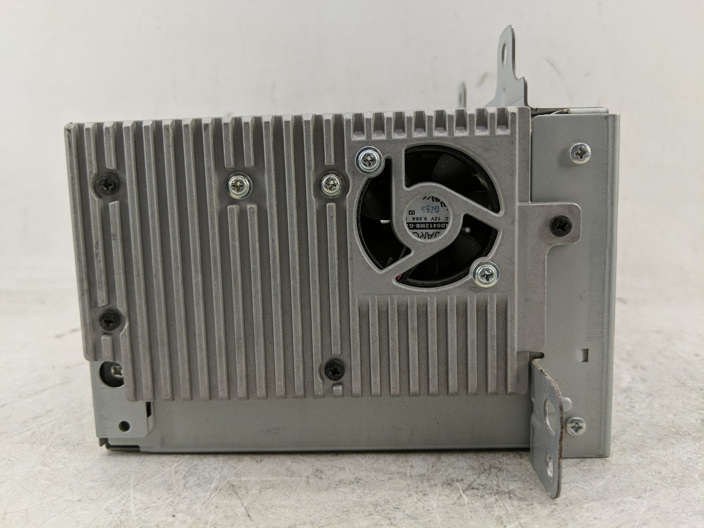 2011 Toyota Rav4 Radio AM FM Cd Player Receiver Replacement P/N:20983517 Fits OEM Used Auto Parts - Oemusedautoparts1.com