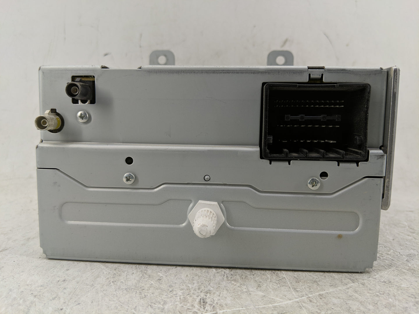 2011 Toyota Rav4 Radio AM FM Cd Player Receiver Replacement P/N:20983517 Fits OEM Used Auto Parts - Oemusedautoparts1.com