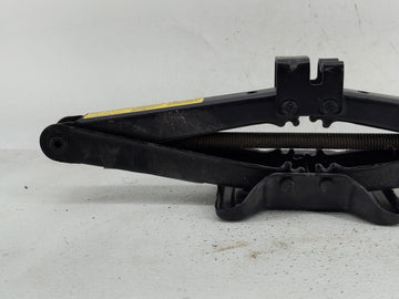 2011 Toyota Rav4 Spare Scissor Car Jack