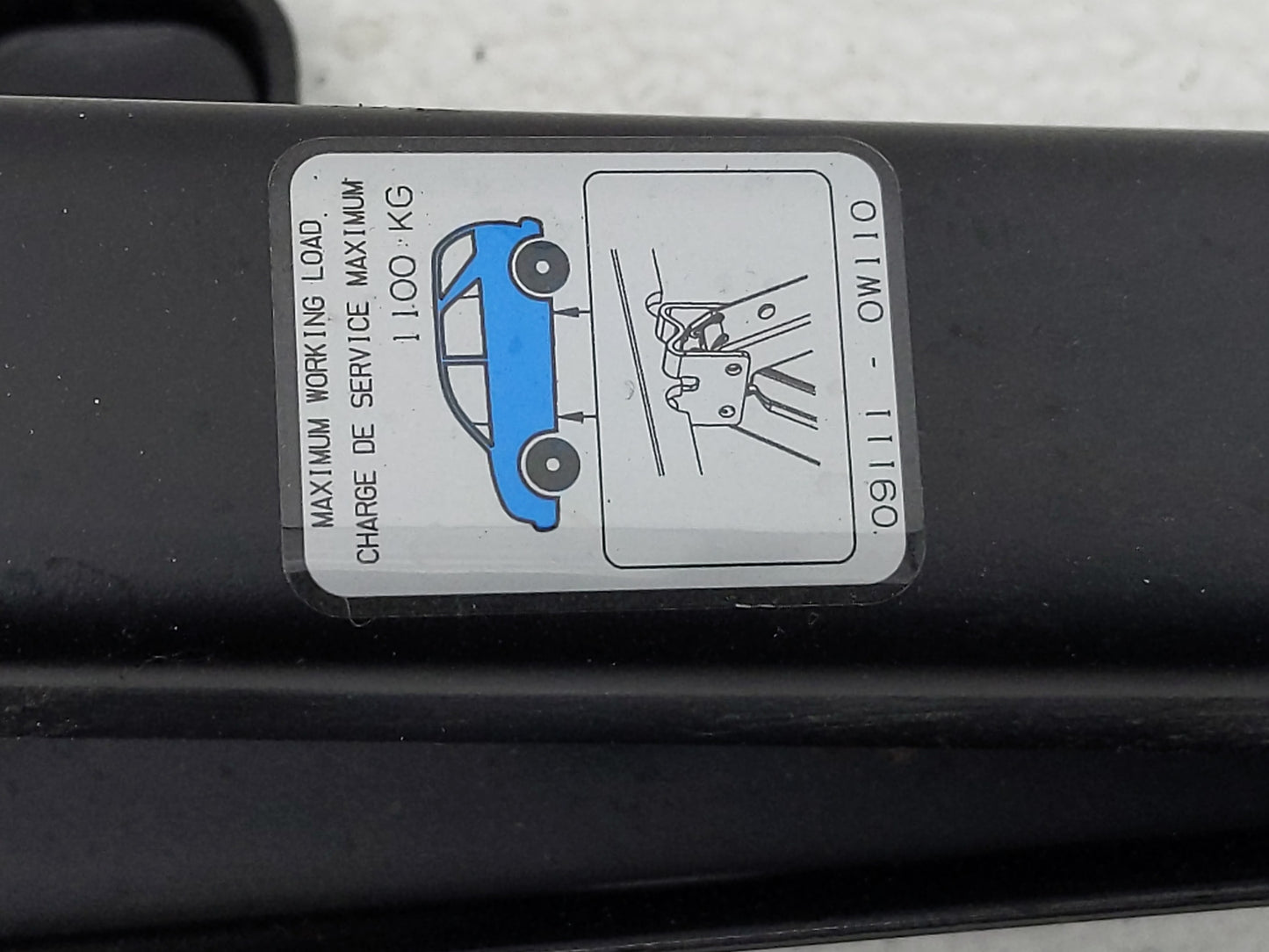 2011 Toyota Rav4 Spare Scissor Car Jack - Oemusedautoparts1.com