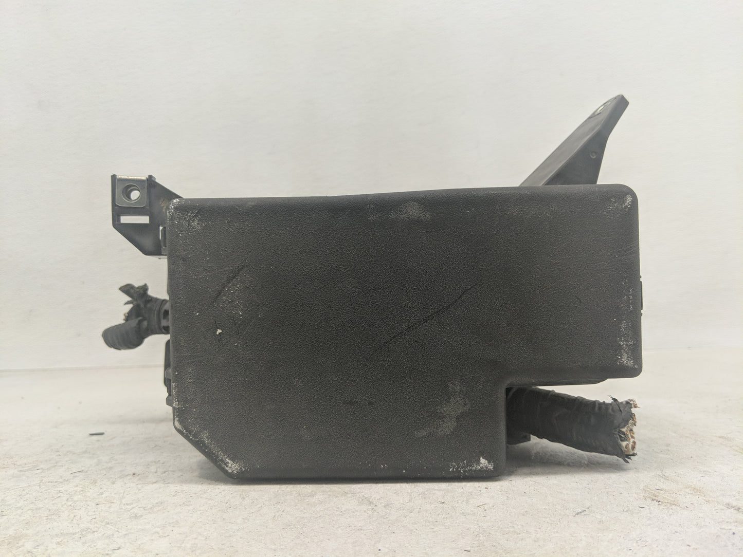 2009-2012 Toyota Rav4 Fusebox Fuse Box Panel Relay Module Fits Fits 2009 2010 2011 2012 OEM Used Auto Parts - Oemusedautopar