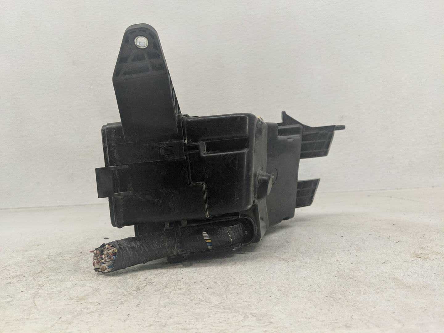 2009-2012 Toyota Rav4 Fusebox Fuse Box Panel Relay Module Fits Fits 2009 2010 2011 2012 OEM Used Auto Parts - Oemusedautopar