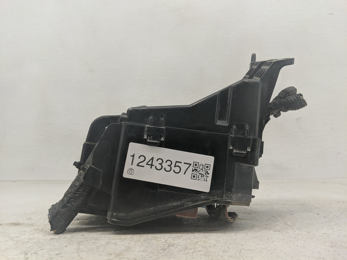 2009-2012 Toyota Rav4 Fusebox Fuse Box Panel Relay Module Fits Fits 2009 2010 2011 2012 OEM Used Auto Parts - Oemusedautopar