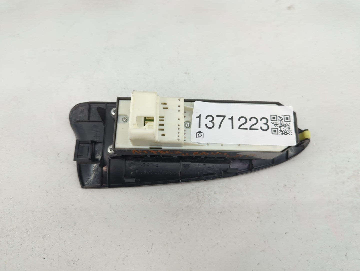 2006-2012 Toyota Rav4 Master Power Window Switch Replacement Driver Side Left P/N:74232-42070 74232-0R010 Fits OEM Used Auto