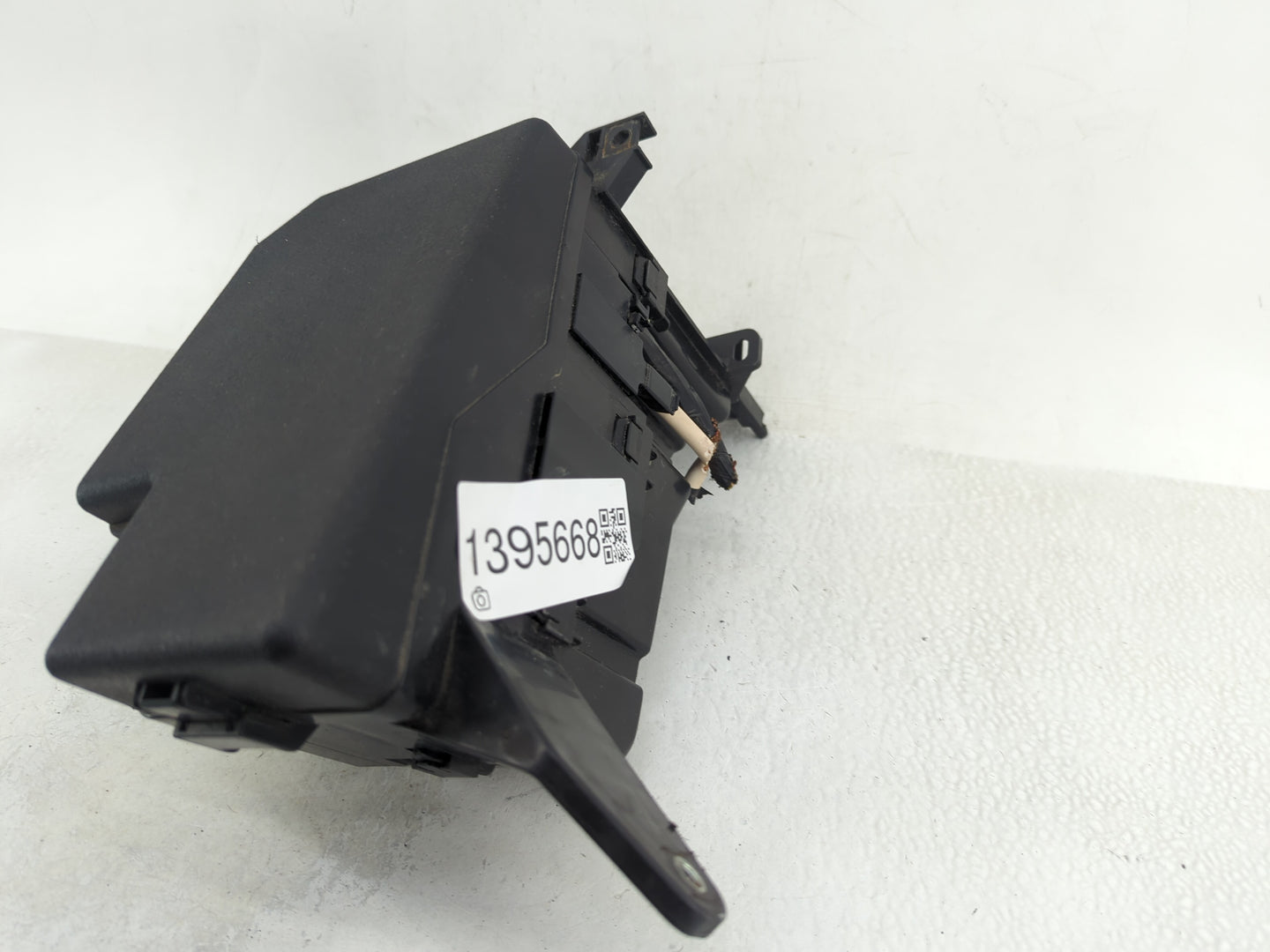2006-2012 Toyota Rav4 Fusebox Fuse Box Panel Relay Module Fits Fits 2006 2007 2008 2009 2010 2011 2012 OEM Used Auto Parts -