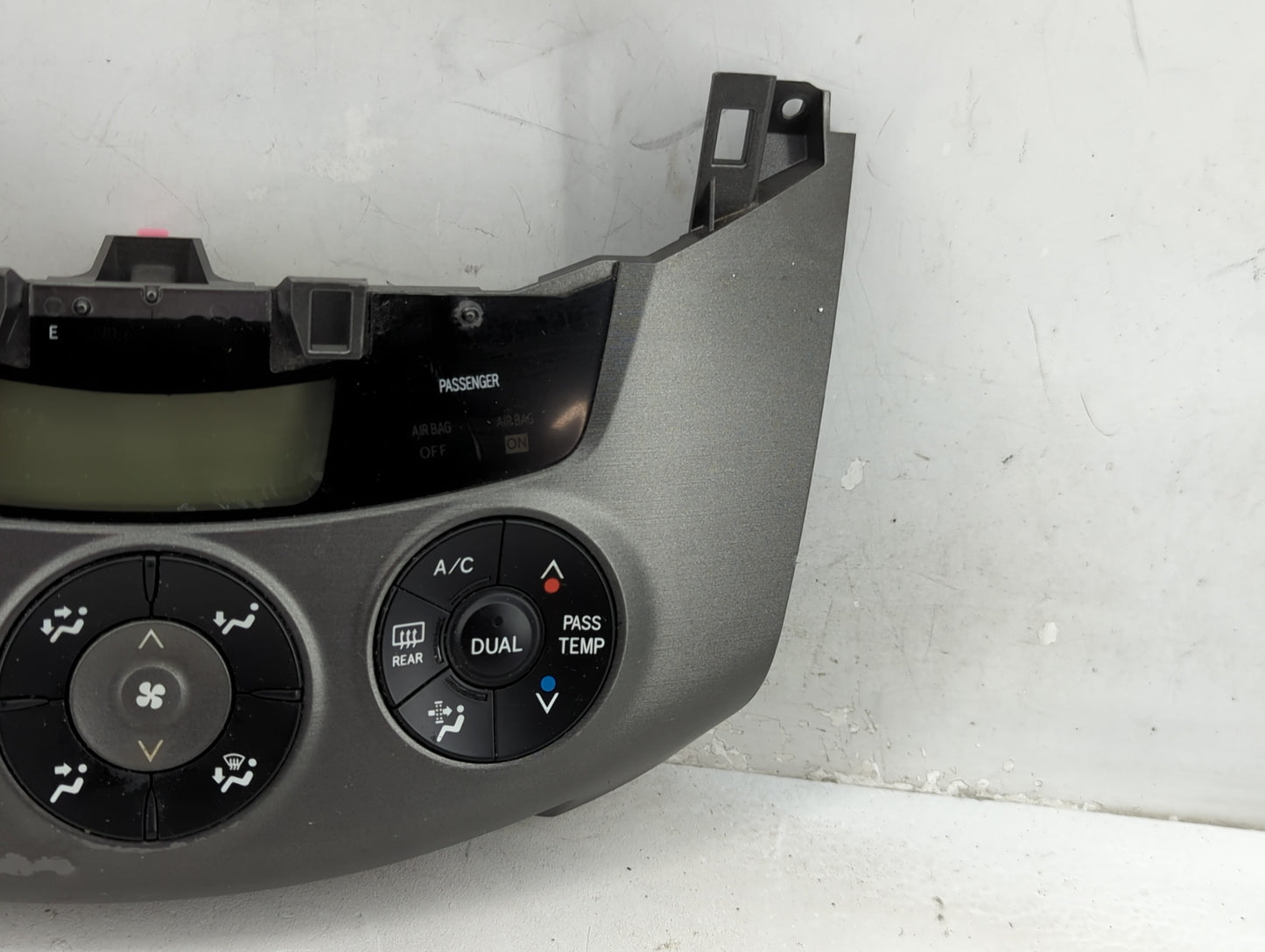 2009-2012 Toyota Rav4 Climate Control Module Temperature AC/Heater Replacement P/N:75D740 Fits Fits 2009 2010 2011 2012 OEM 