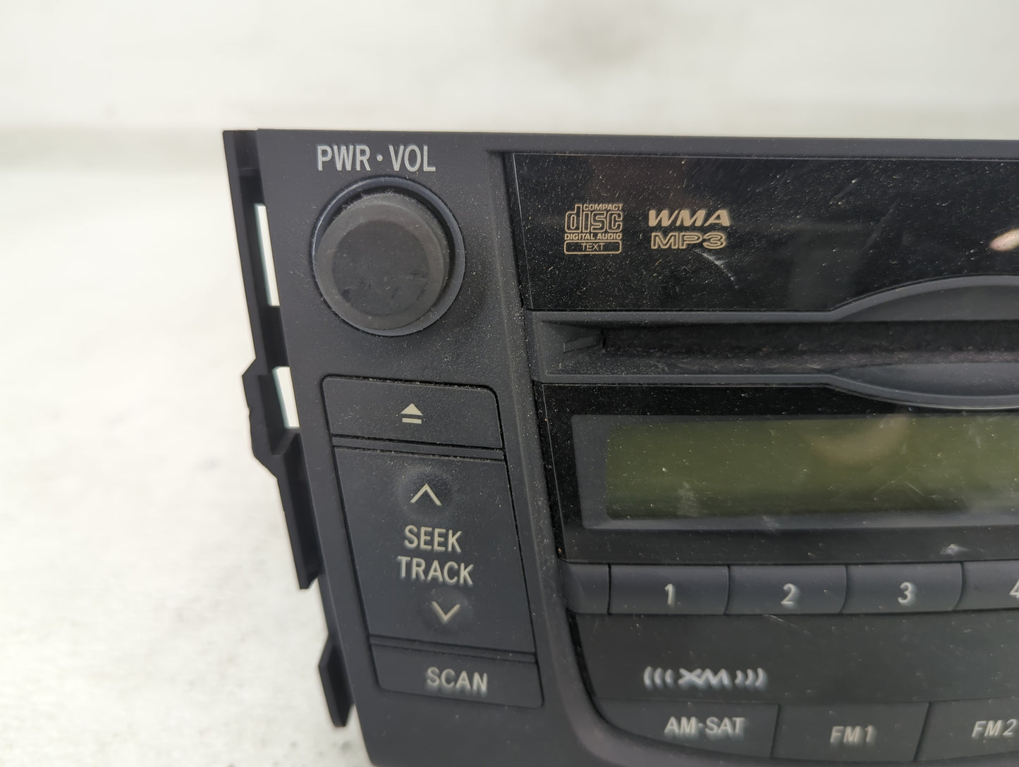2009-2011 Toyota Rav4 Radio AM FM Cd Player Receiver Replacement P/N:86120-0R090 Fits Fits 2009 2010 2011 OEM Used Auto Part