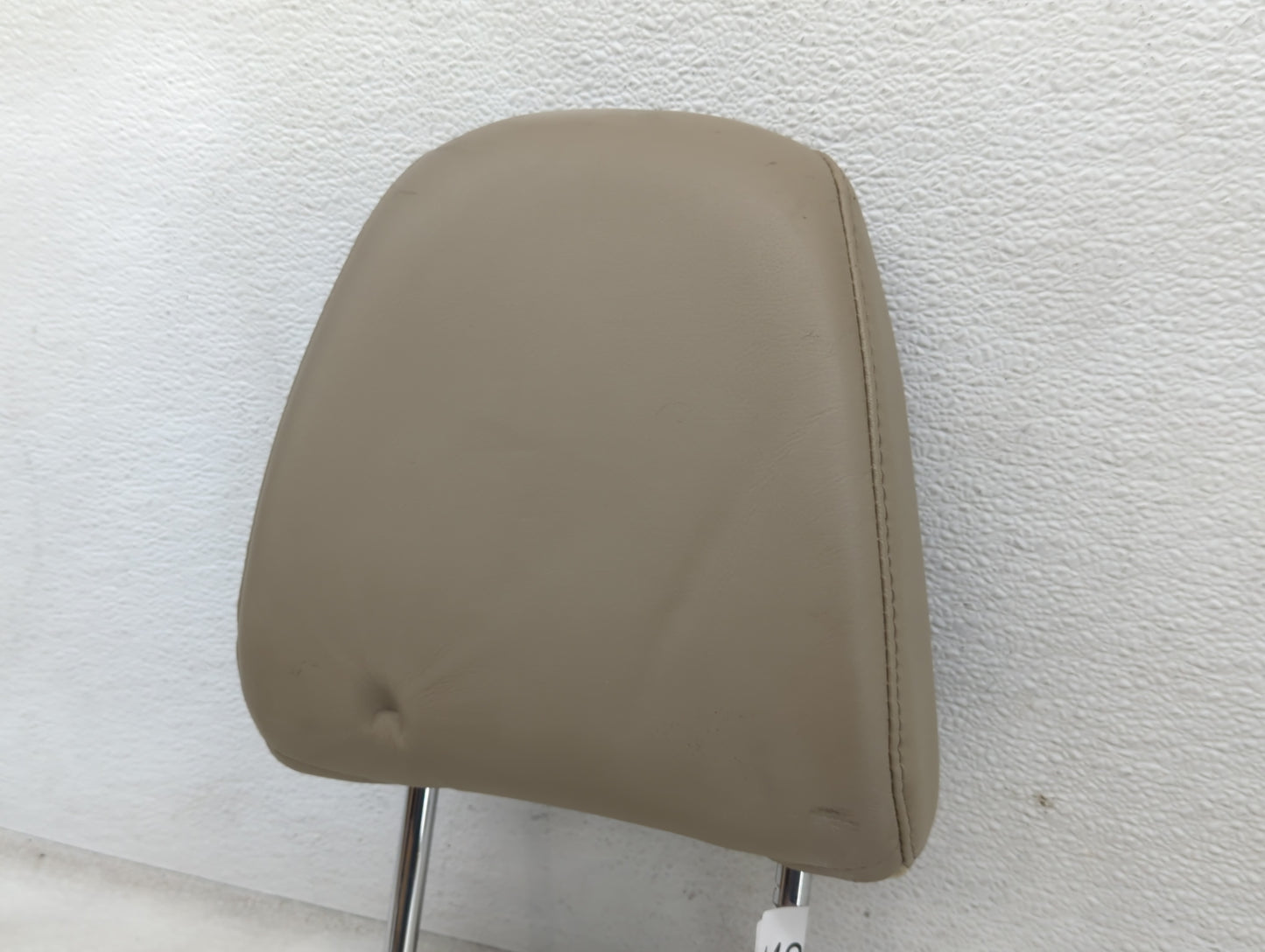 2011-2012 Toyota Rav4 Headrest Head Rest Rear Seat Fits Fits 2011 2012 OEM Used Auto Parts - Oemusedautoparts1.com