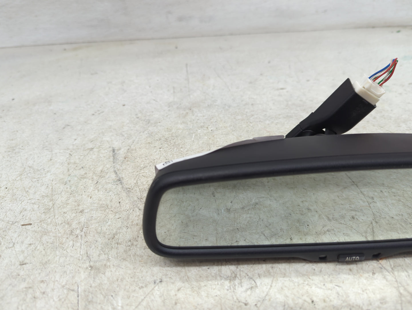 2011-2012 Toyota Rav4 Interior Rear View Mirror Replacement OEM P/N:878100W700 Fits Fits 2011 2012 OEM Used Auto Parts - Oem