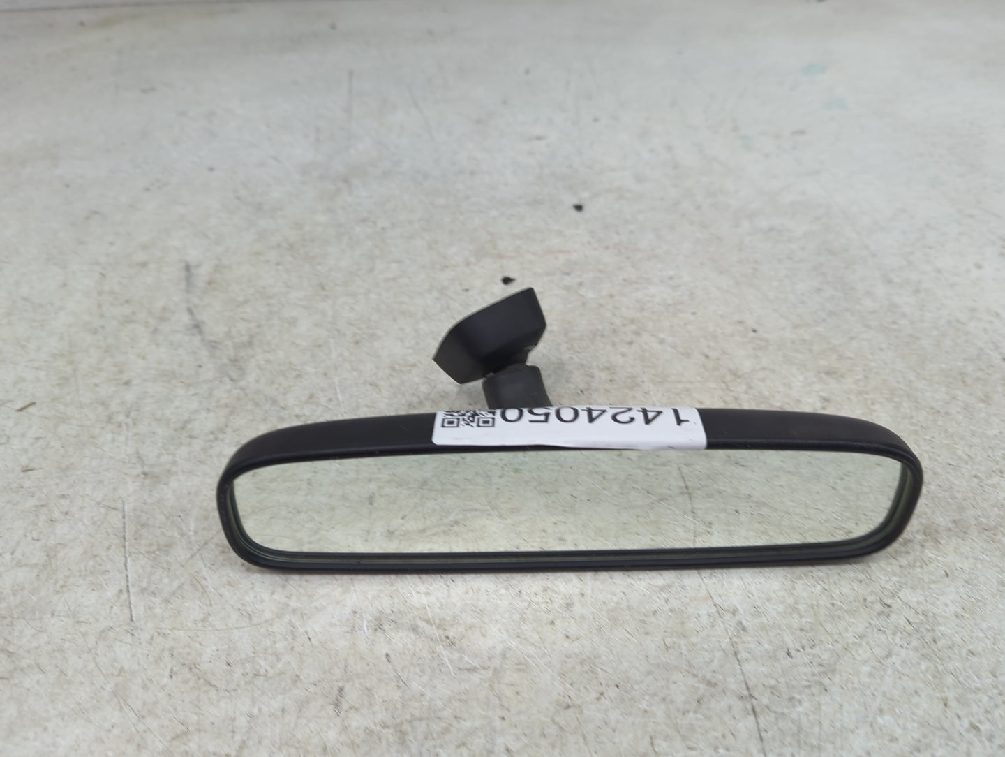 2004-2015 Toyota Rav4 Interior Rear View Mirror Replacement OEM P/N:E4012197 Fits OEM Used Auto Parts - Oemusedautoparts1.co
