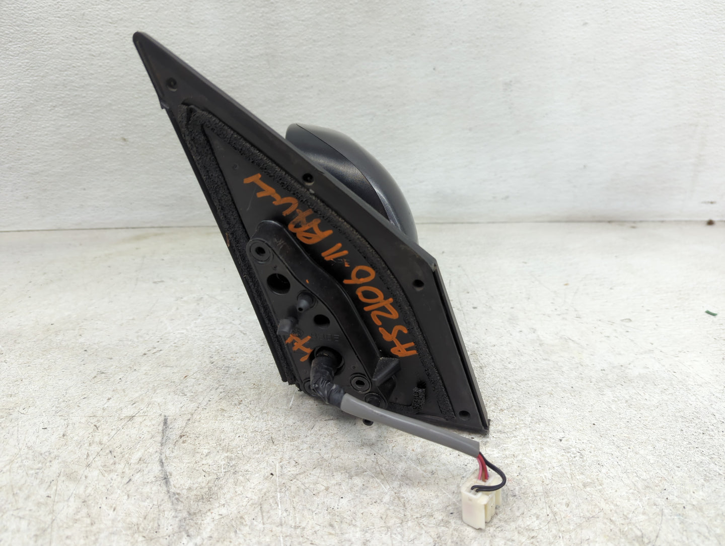 2009-2012 Toyota Rav4 Driver Side View Mirror - Left Door Mirror OEM Used - Oemusedautoparts1.com
