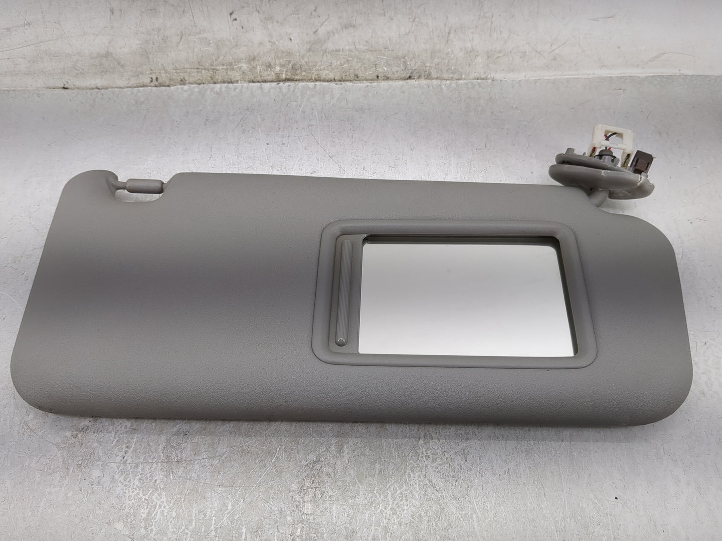 2010-2014 Toyota Rav4 Sun Visor Shade Replacement Passenger Right Mirror Fits Fits 2010 2011 2012 2013 2014 OEM Used Auto Pa