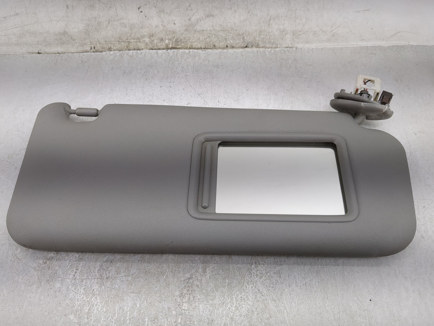 2010-2014 Toyota Rav4 Sun Visor Shade Replacement Passenger Right Mirror Fits Fits 2010 2011 2012 2013 2014 OEM Used Auto Pa