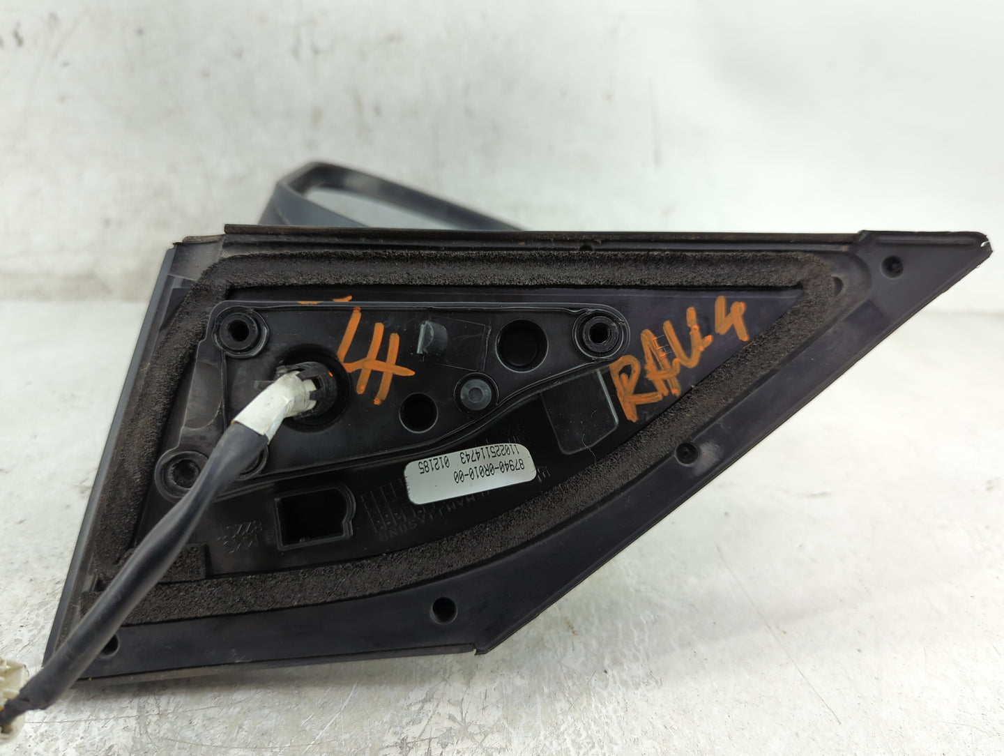 2009-2012 Toyota Rav4 Driver Side View Mirror - Left Door Mirror OEM Used - Oemusedautoparts1.com