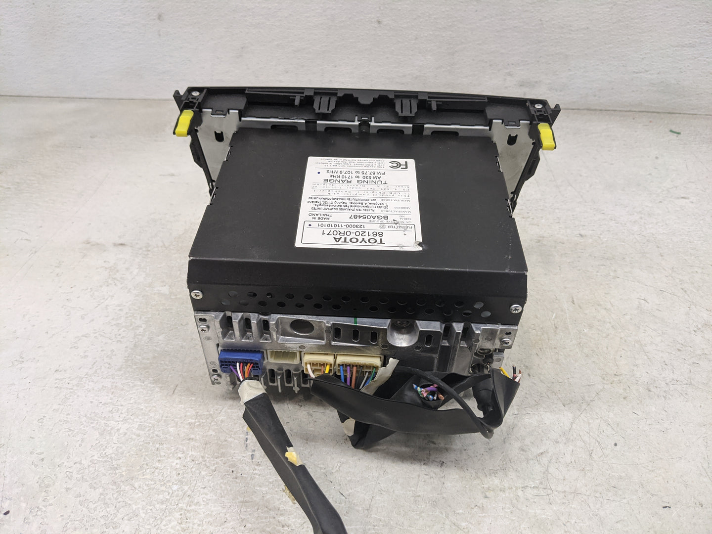 2010-2011 Toyota Rav4 Radio AM FM Cd Player Receiver Replacement P/N:86120-0R071 BGA05487, 123000-11010101 Fits Fits 2010 20