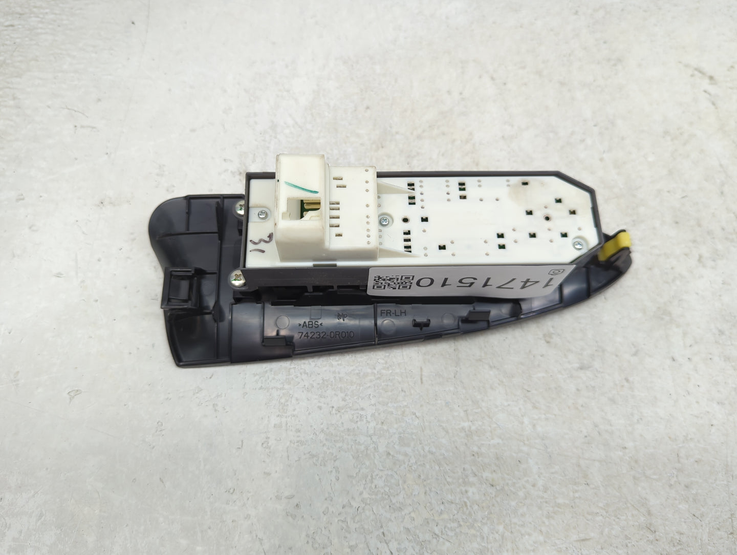 2006-2012 Toyota Rav4 Master Power Window Switch Replacement Driver Side Left P/N:74232-0R010 Fits OEM Used Auto Parts - Oem