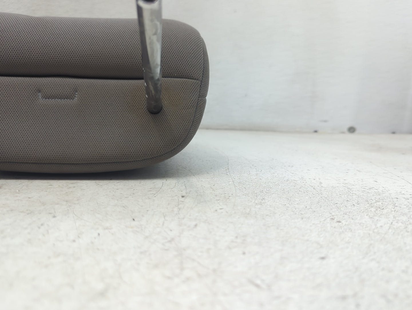 2011 Toyota Rav4 Headrest Head Rest Front Driver Passenger Seat Fits OEM Used Auto Parts - Oemusedautoparts1.com