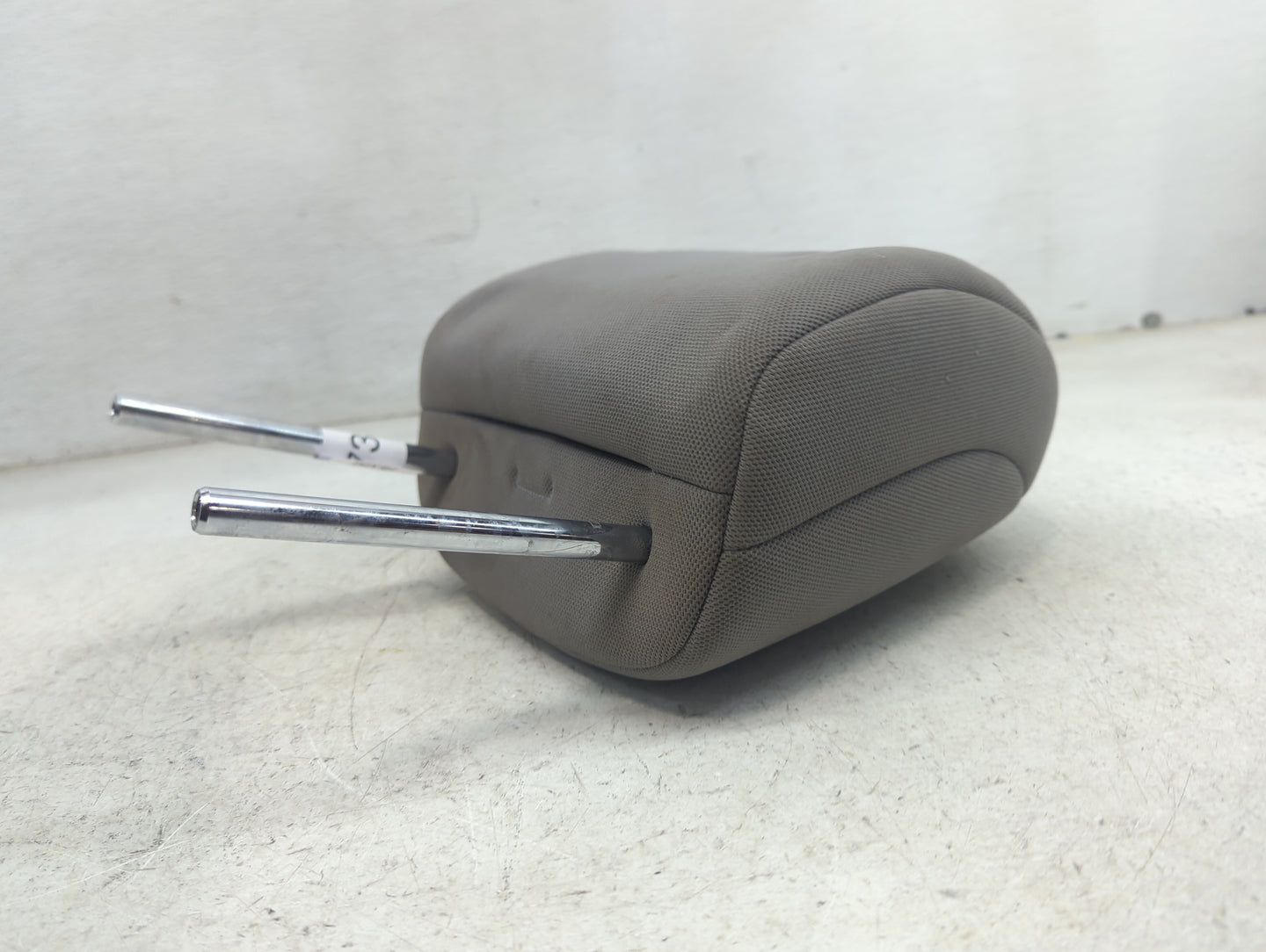 2011 Toyota Rav4 Headrest Head Rest Front Driver Seat Gray 1473750 - Oemusedautoparts1.com