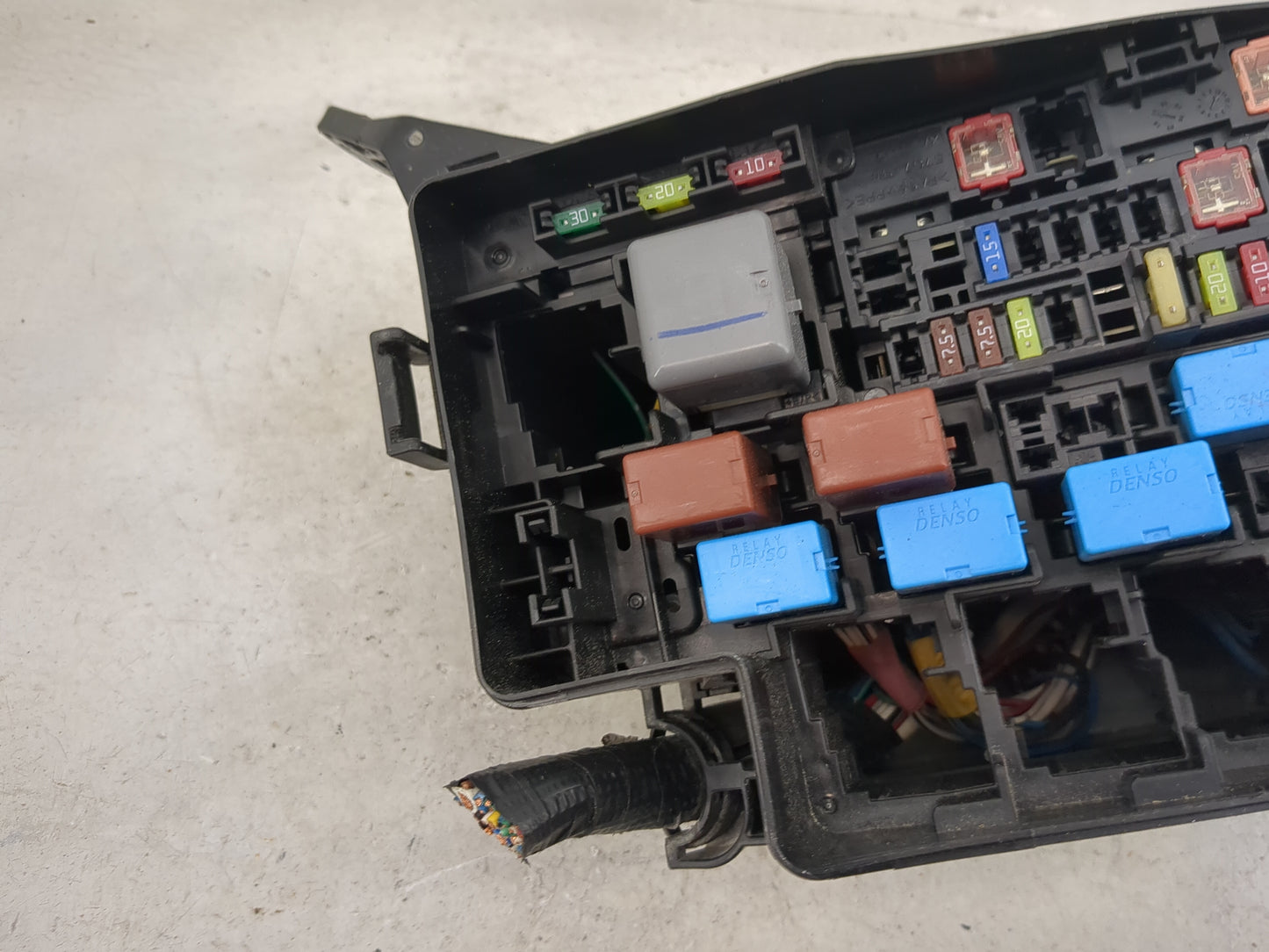 2008-2012 Toyota Rav4 Fusebox Fuse Box Panel Relay Module P/N:82662-0R030 Fits Fits 2008 2009 2010 2011 2012 OEM Used Auto P