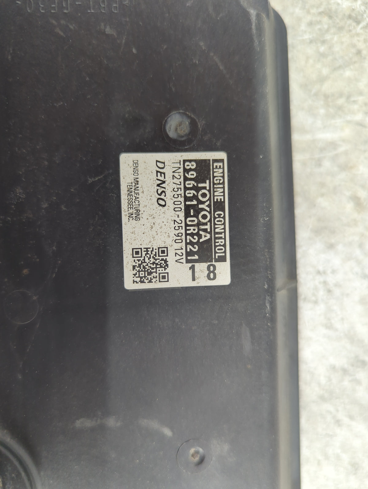 2011 Toyota Rav4 PCM Engine Control Computer ECU ECM PCU OEM P/N:89661-0R221 OEM Used Auto Parts - Oemusedautoparts1.com