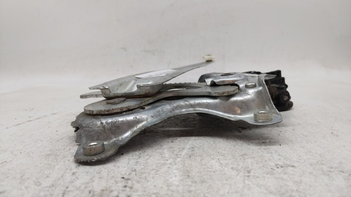 2006-2014 Toyota Rav4 Used Driver Left Rear Window Regulator - Oemusedautoparts1.com