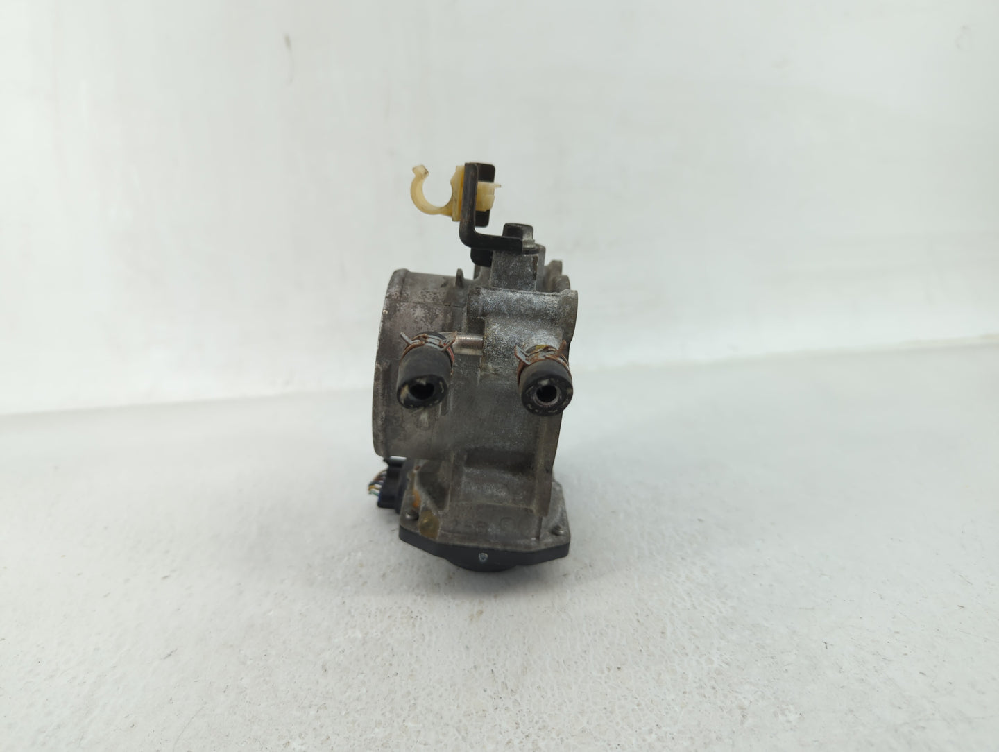 2009-2018 Toyota Rav4 Throttle Body P/N:35100-25200 22030-36010 Fits Fits 2009 2010 2011 2012 2013 2014 2015 2016 2017 2018 