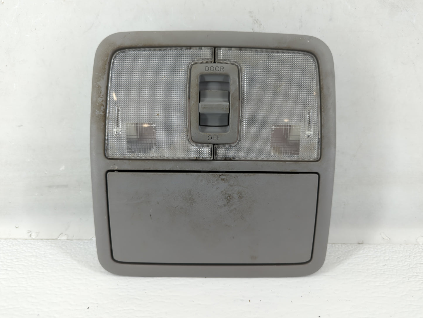 2009-2012 Toyota Rav4 Overhead Roof Console 574177 - Oemusedautoparts1.com