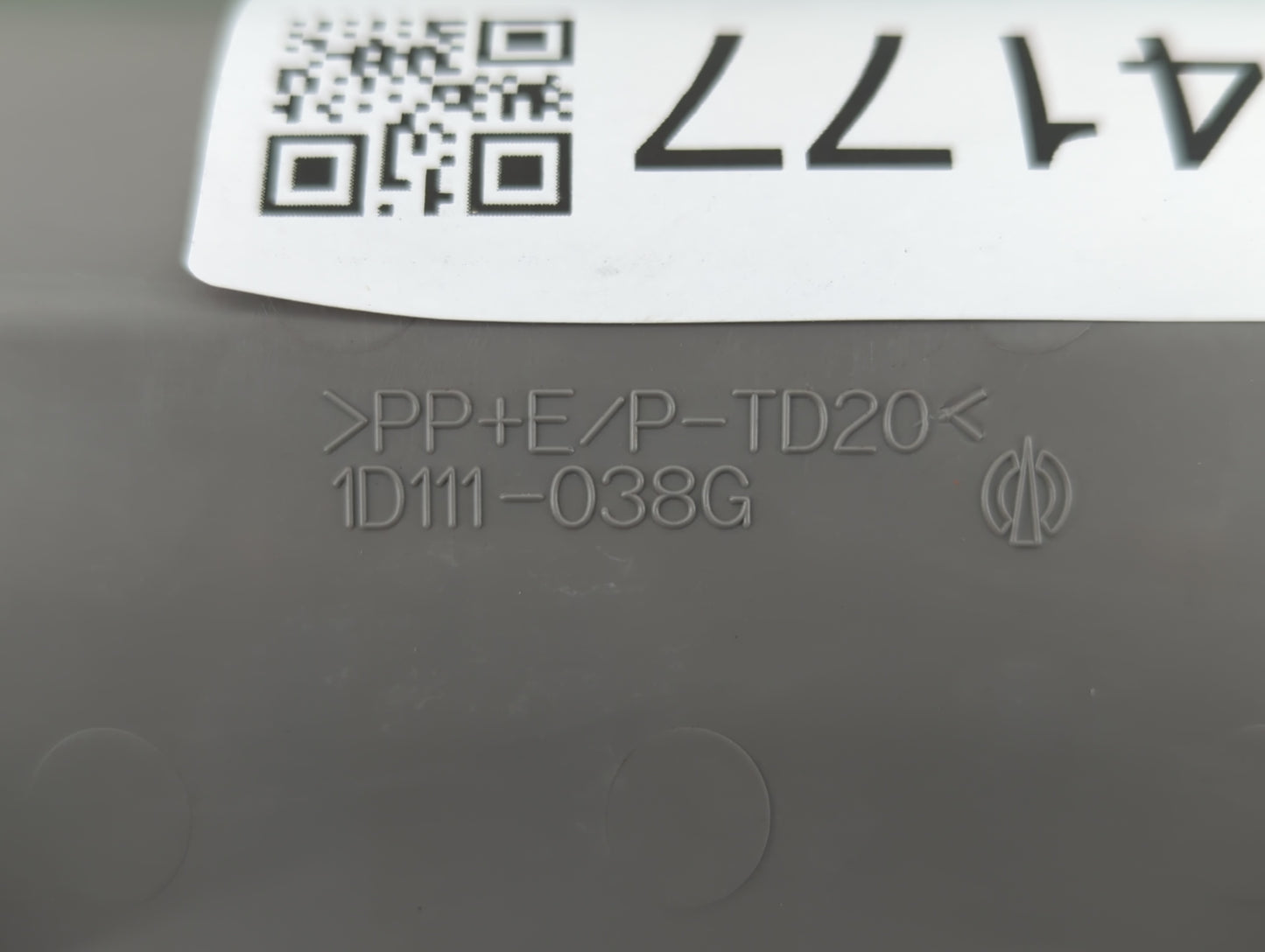 2009-2012 Toyota Rav4 Overhead Roof Console 574177 - Oemusedautoparts1.com