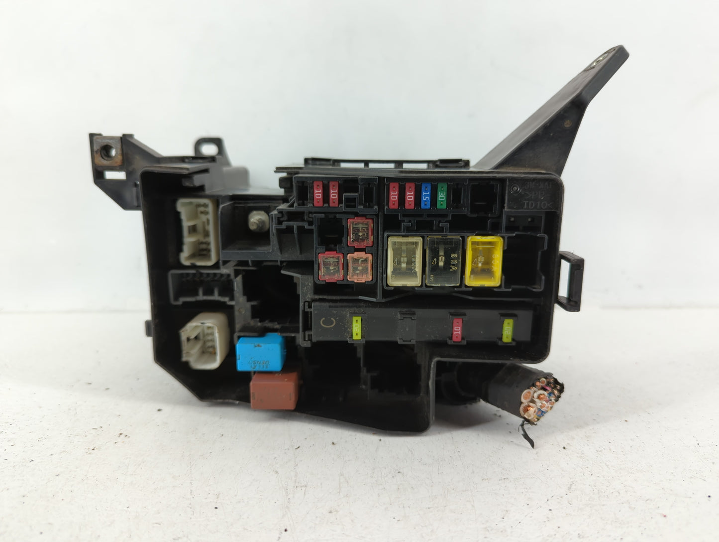 2006-2012 Toyota Rav4 Fusebox Fuse Box Panel Relay Module P/N:82662-QR010 Fits Fits 2006 2007 2008 2009 2010 2011 2012 OEM U