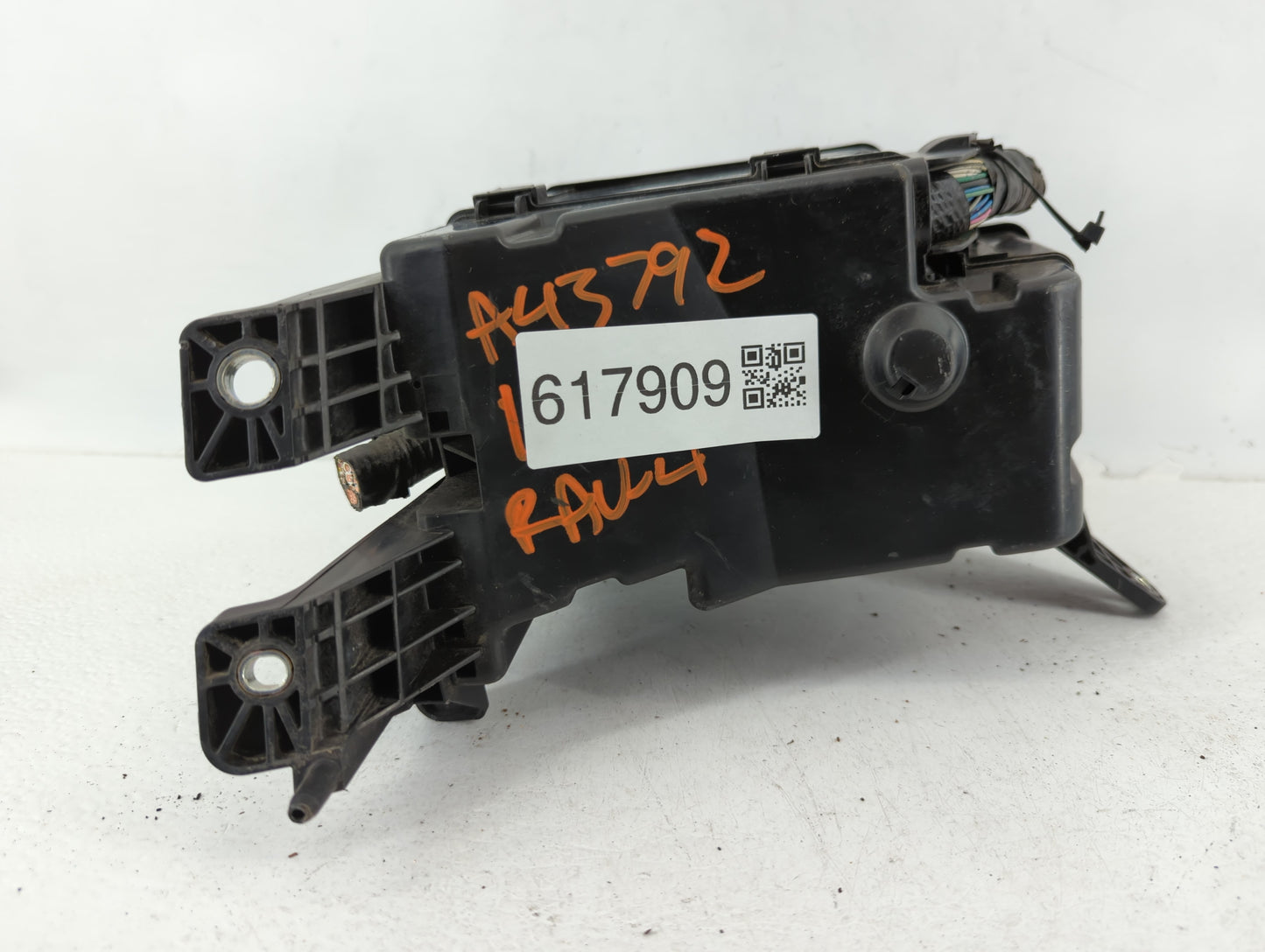 2006-2012 Toyota Rav4 Fusebox Fuse Box Panel Relay Module P/N:82662-QR010 Fits Fits 2006 2007 2008 2009 2010 2011 2012 OEM U
