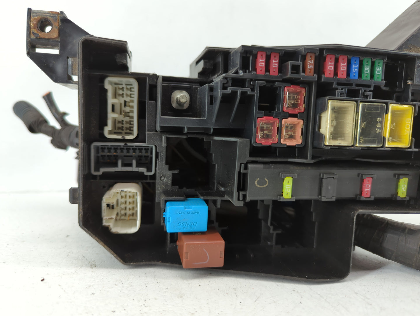 2008-2012 Toyota Rav4 Fusebox Fuse Box Panel Relay Module P/N:82662-42250 Fits Fits 2008 2009 2010 2011 2012 OEM Used Auto P