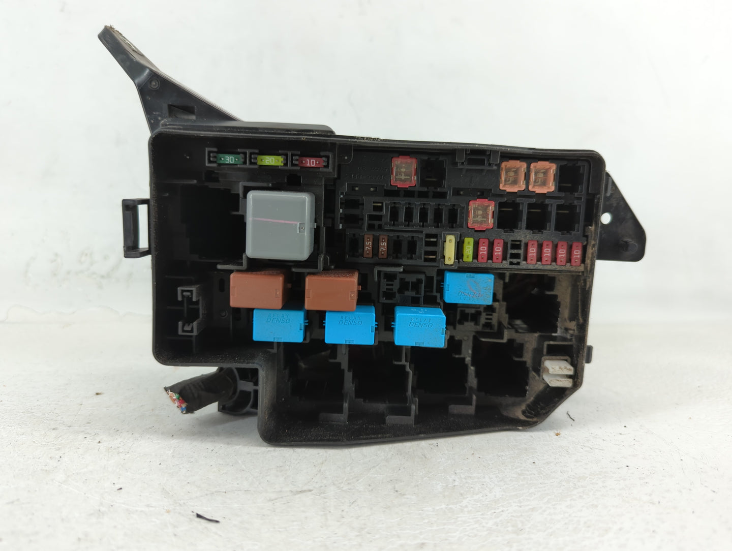 2006-2012 Toyota Rav4 Fusebox Fuse Box Panel Relay Module P/N:82662-0R030 Fits Fits 2006 2007 2008 2009 2010 2011 2012 OEM U