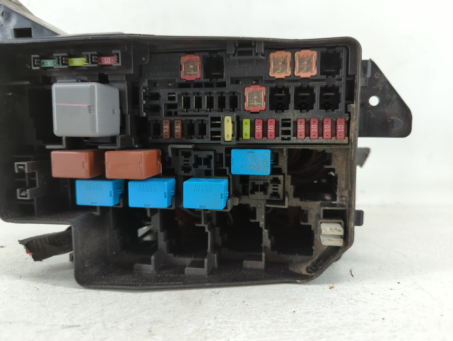 2006-2012 Toyota Rav4 Fusebox Fuse Box Panel Relay Module P/N:82662-0R030 Fits Fits 2006 2007 2008 2009 2010 2011 2012 OEM U