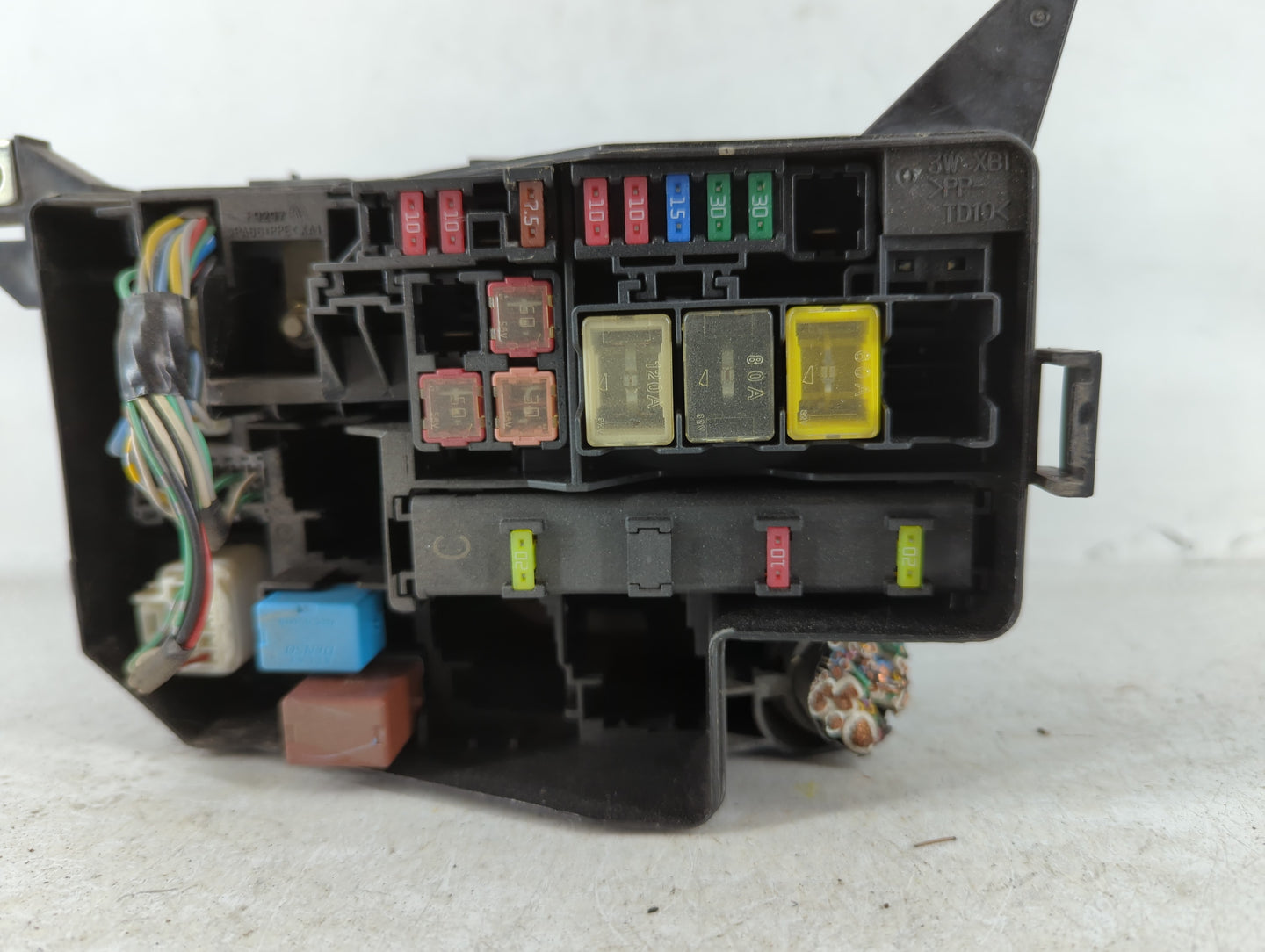 2008-2012 Toyota Rav4 Fusebox Fuse Box Panel Relay Module P/N:82662-42250 Fits Fits 2008 2009 2010 2011 2012 OEM Used Auto P
