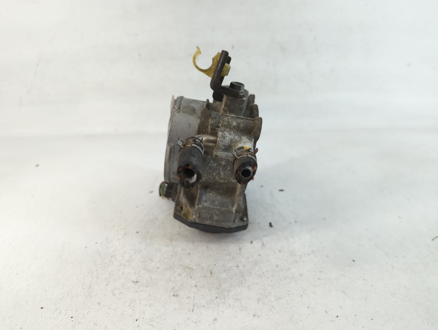 2009-2018 Toyota Rav4 Throttle Body P/N:22030-36010 Fits Fits 2009 2010 2011 2012 2013 2014 2015 2016 2017 2018 2019 OEM Use