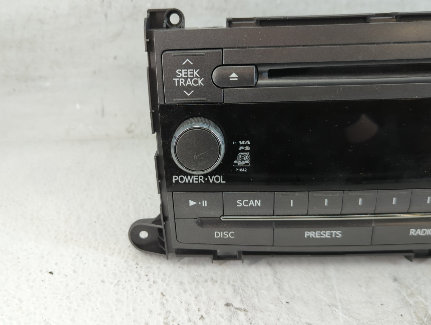 2011-2014 Toyota Sienna Radio AM FM Cd Player Receiver Replacement P/N:86120-08270 Fits Fits 2011 2012 2013 2014 OEM Used Au