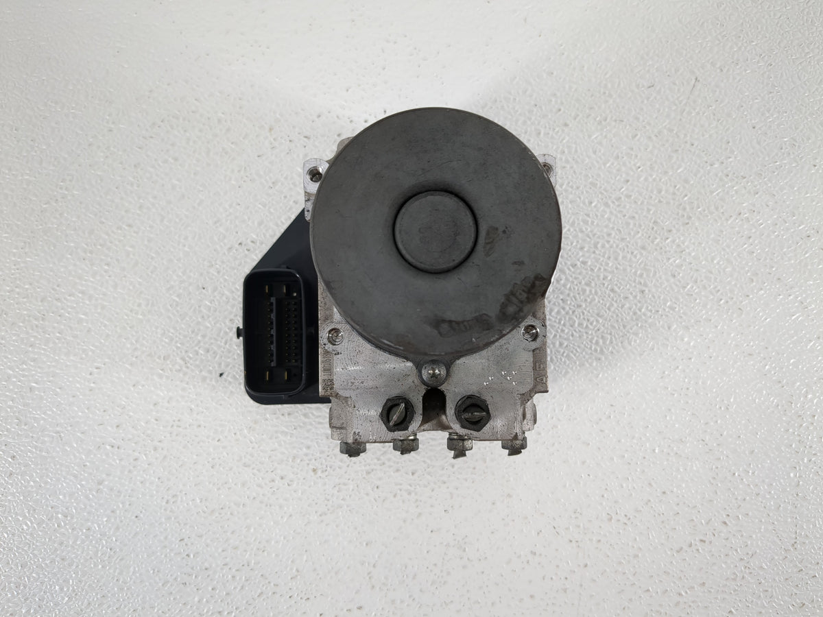 2011 Toyota Sienna Anti-Lock Brake ABS Pump Module Actuator OEM P/N:133800-6190 44540-08170 Fits OEM Used Auto Parts - Oemus