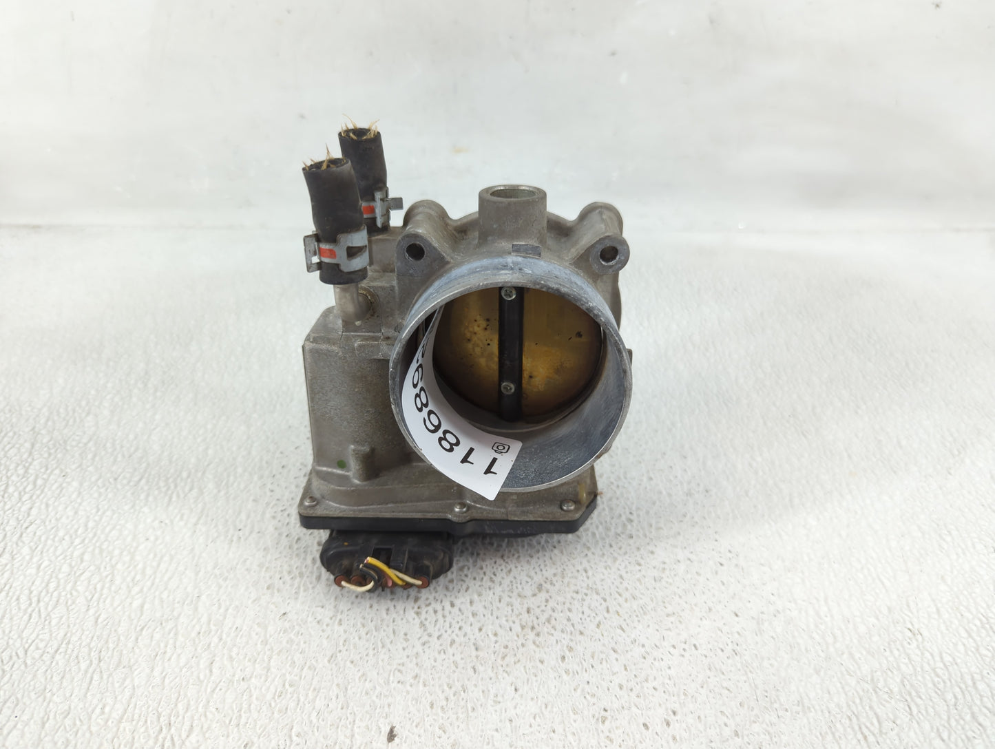 2007-2016 Toyota Sienna Throttle Body P/N:22030-0P050 Fits OEM Used Auto Parts - Oemusedautoparts1.com