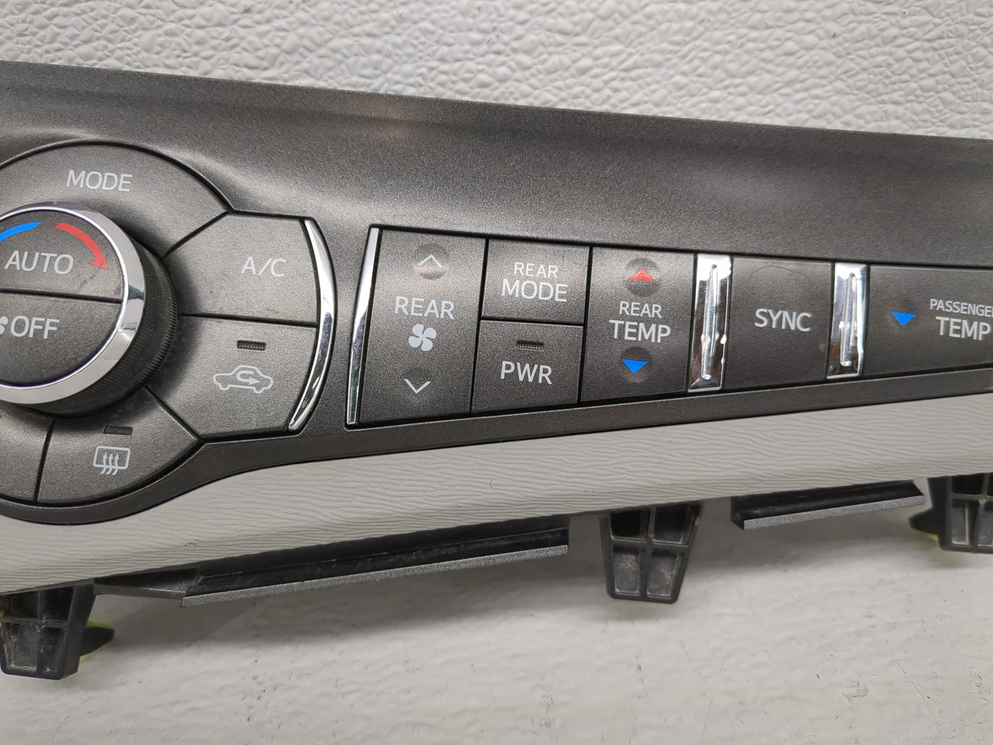 2011-2014 Toyota Sienna Climate Control Module Temperature AC/Heater Replacement P/N:55900-08150 Fits Fits 2011 2012 2013 20