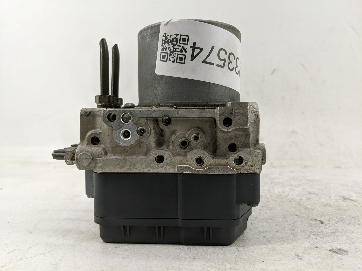 2011 Toyota Sienna ABS Pump Control Module Replacement P/N:89541-08170 44540-08170, 133800-6190 Fits OEM Used Auto Parts - O